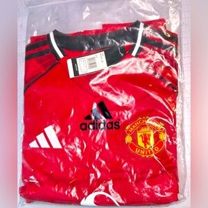 Manchester United soccer jersey